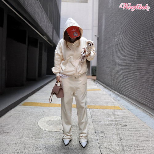Wooflink Milkshake Sweatpants for Mom
