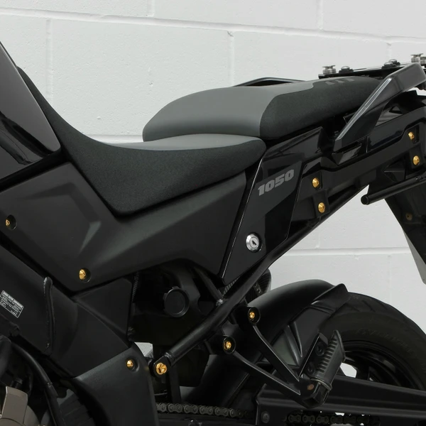 Stainless Steel Fairing Kit Suzuki DL1050 V-Strom Gold Fitted