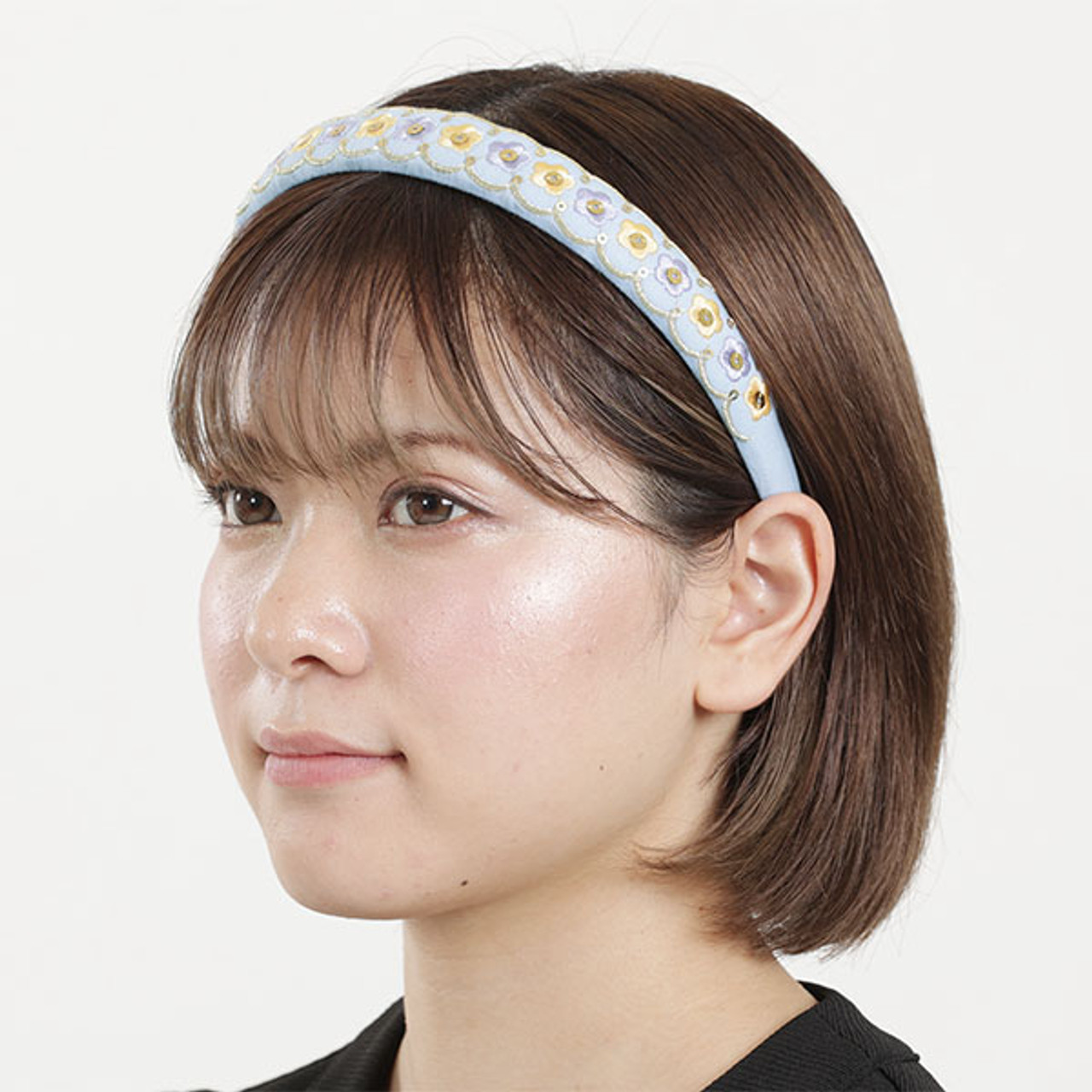 Daisy Embroidered Hairband