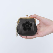 Daisy Clasp Mini Pouch