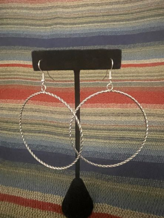 Lg Twist Bangle Hoops