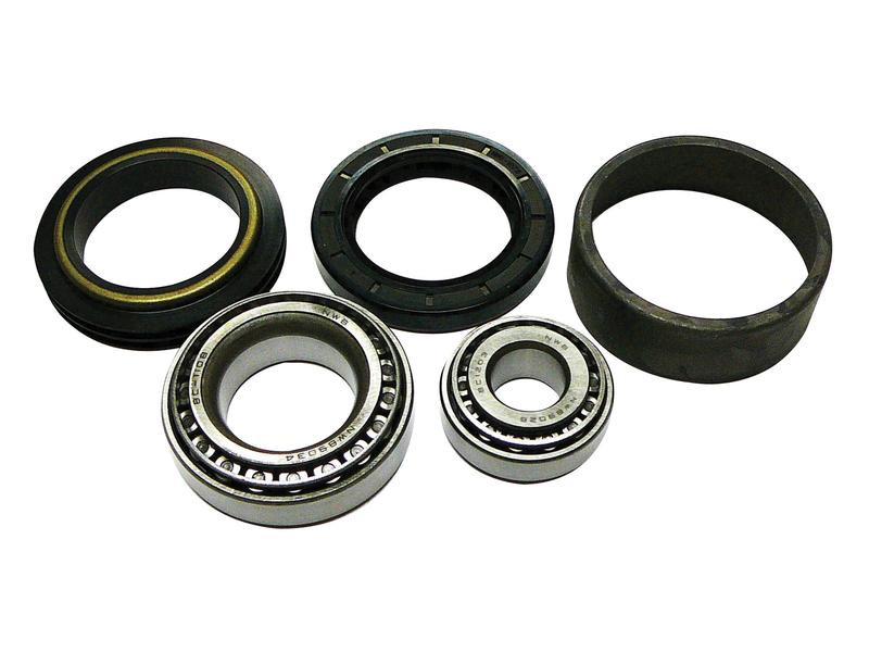 Massey FergusonWheel Bearing Kit 135 150 165 175 180 235 245 25
