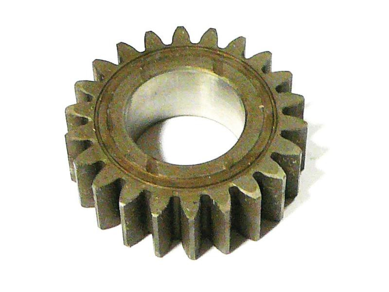Massey FergusonAuxiliary Hydraulic Idler Gear 515962m1