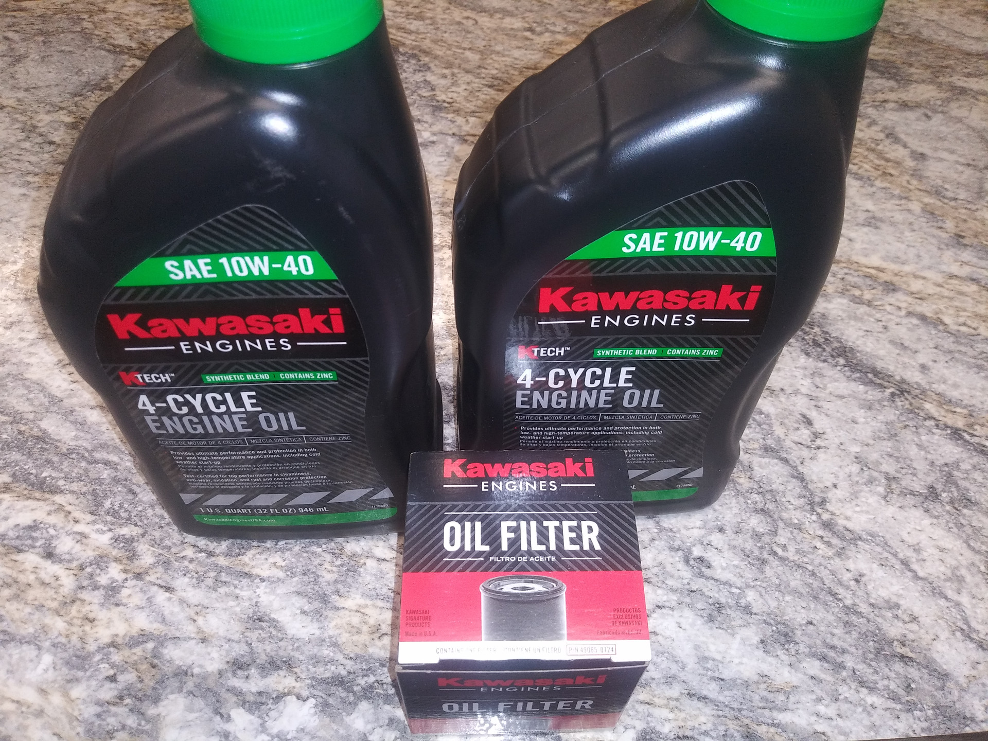 Kawasaki Oil Change Kit 490650724 + 2 Qts 999696945 Griggs Lawn and