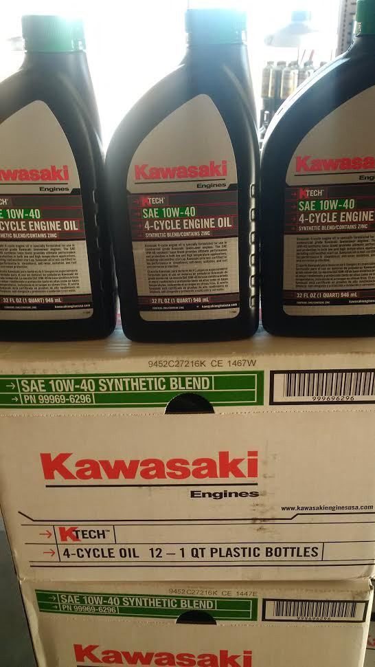 Kawasaki OEM 10W40 Motor Oil 4 Quart Special 999696296 Griggs Lawn