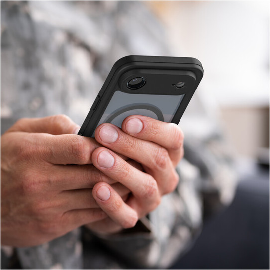 Encased Titan Waterproof Case iPhone 17 Air - Black/Clear Encased Titan Waterproof Case iPhone 17 Air - Black/Clear