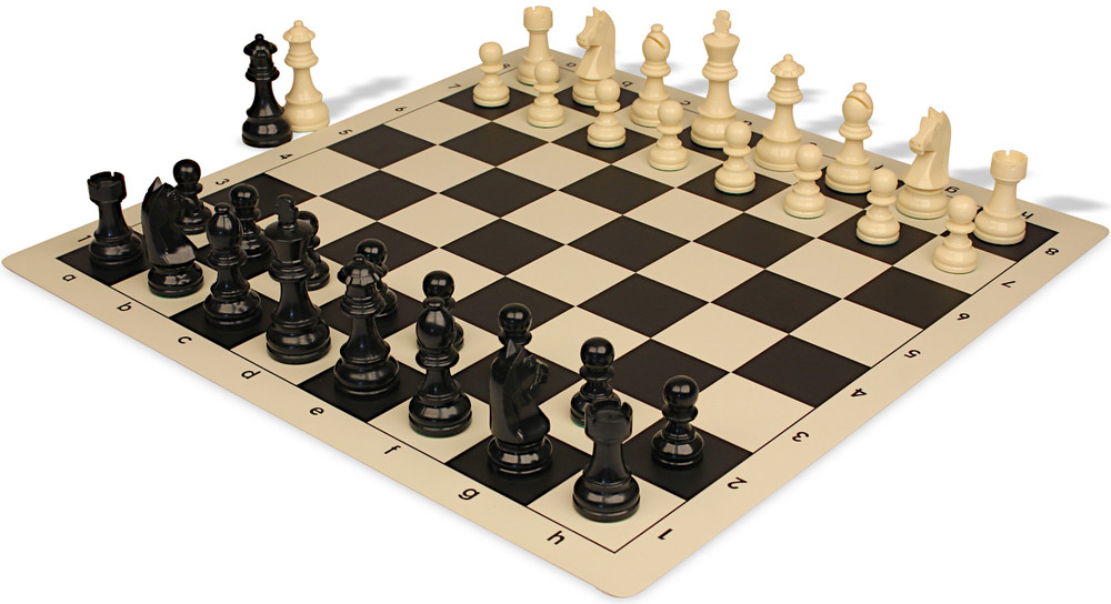 German Knight Plastic Chess Set