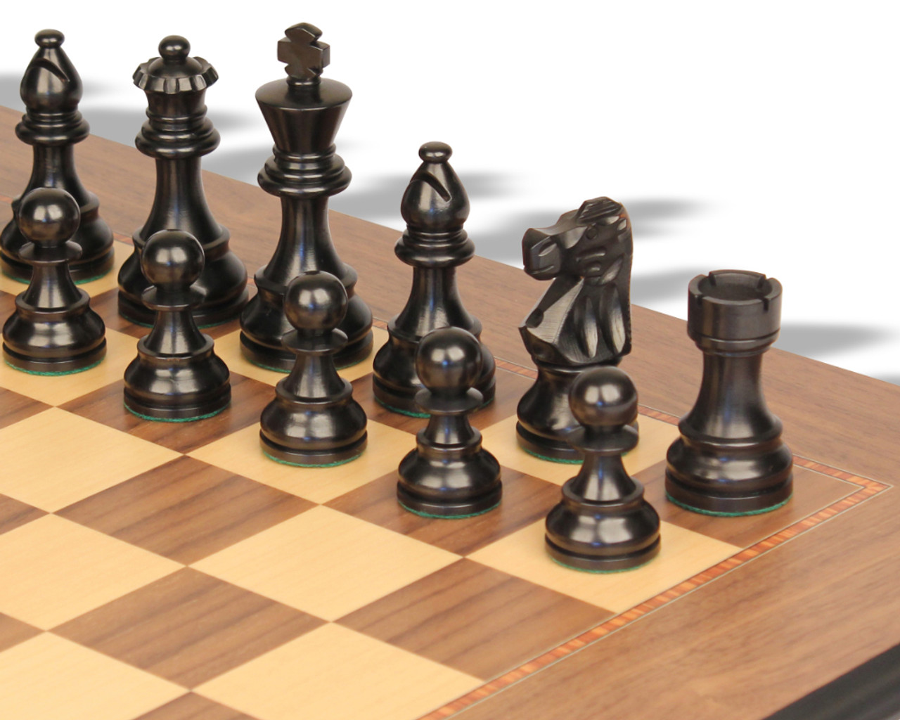 French Lardy Staunton Chess Set Ebonized & Boxwood Pieces with Classic  Walnut Board & Box - 3.75 King