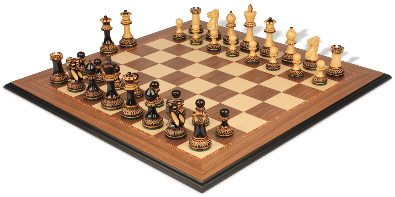 Parker Staunton Chess Set in Burnt Boxwood & Boxwood - 3.75 King