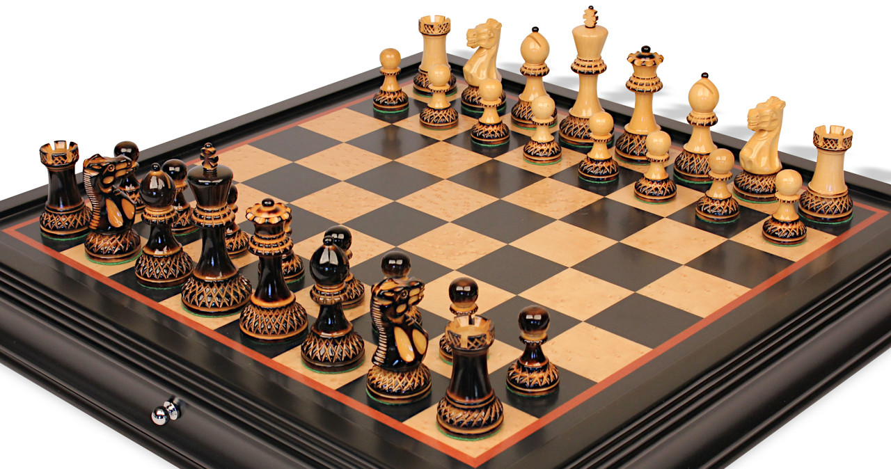 Parker Staunton Chess Set Burnt Boxwood Pieces with Black & Bird's-Eye  Chess Case - 3.75