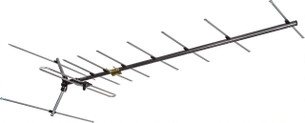 Side view of premium Digitek VHF Yagi antenna with 12mm extruded aluminium elements and LTE filter, ideal for outer metropolitan TV signal boosting