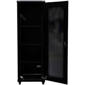 Inside Datatek 24A37R66FPS showing 4 fans 2 shelves and vertical PDU