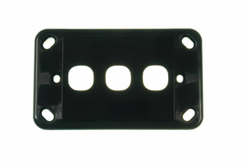 Front view of Digitek 3 gang wallplate black, no mechanism without front cover