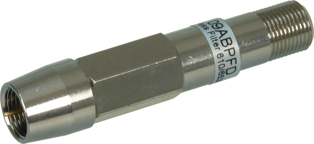 Digitek 09ABPFD band pass filter in silver compact housing with F-Type female-to-male connectors, 610-652 MHz pass for FTA TV protection