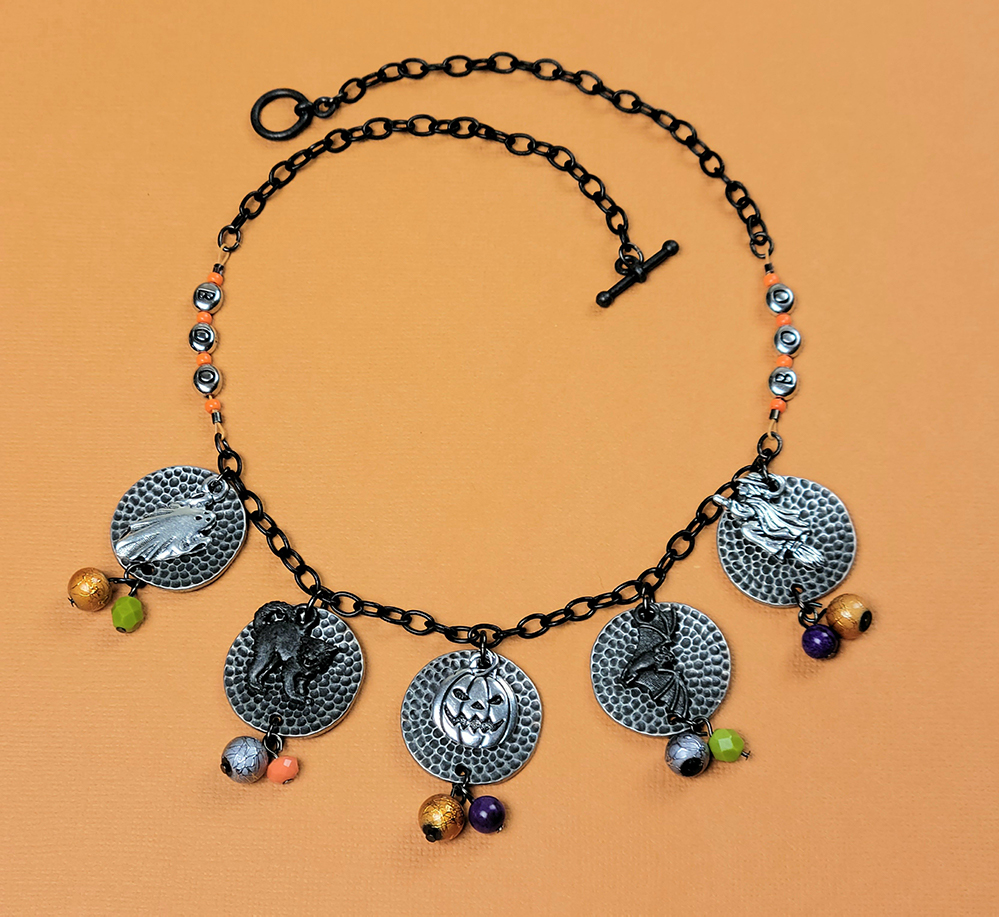 boo-necklace-variation-1000px.jpg