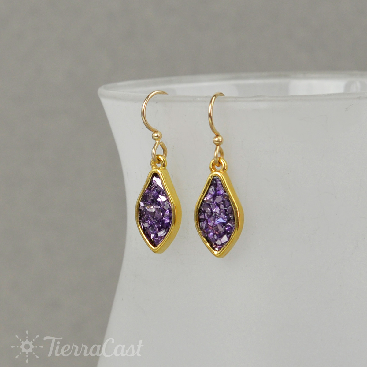 faux-druzy-earrings-updated-1200px-w-logo.jpg