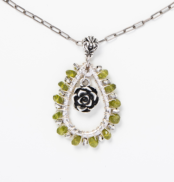 gem-wrapped-succulent-pendant-closeup-600px.jpg