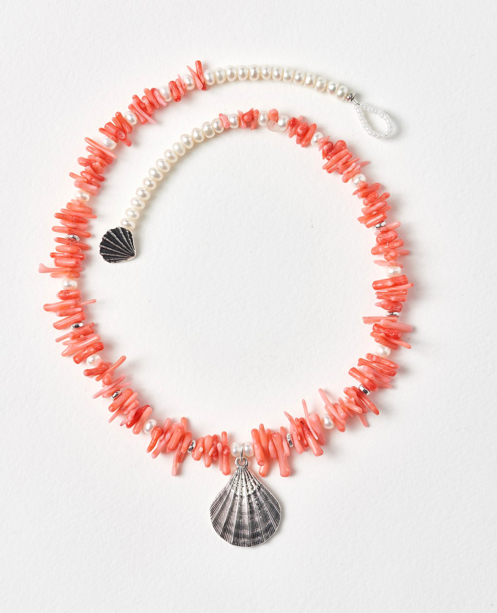 shell-coral-necklace3-1024px.jpg