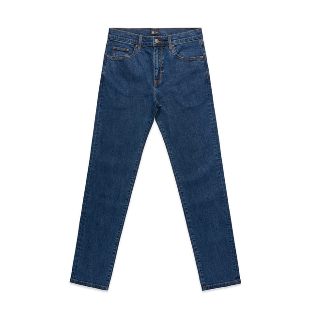 Standard jeans in a classic blue denim colour, featuring five pockets and a straight-leg cut. Includes branding.