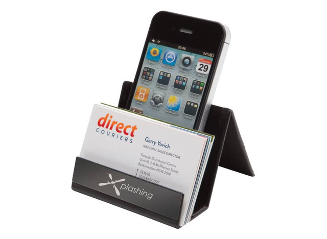 New York Card & Tech Stand