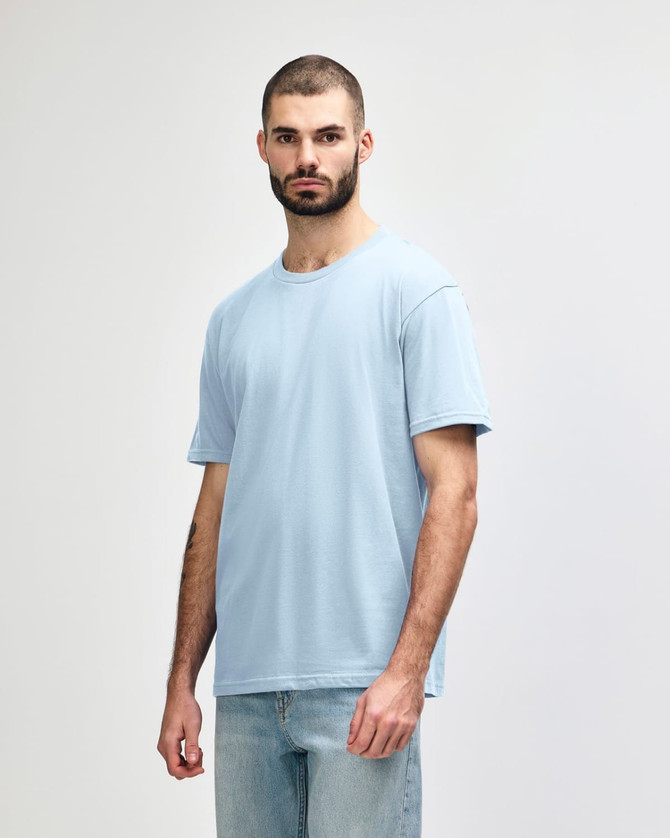 A midweight adult T-shirt in a light blue colour, featuring a round neck and short sleeves, with a logo.