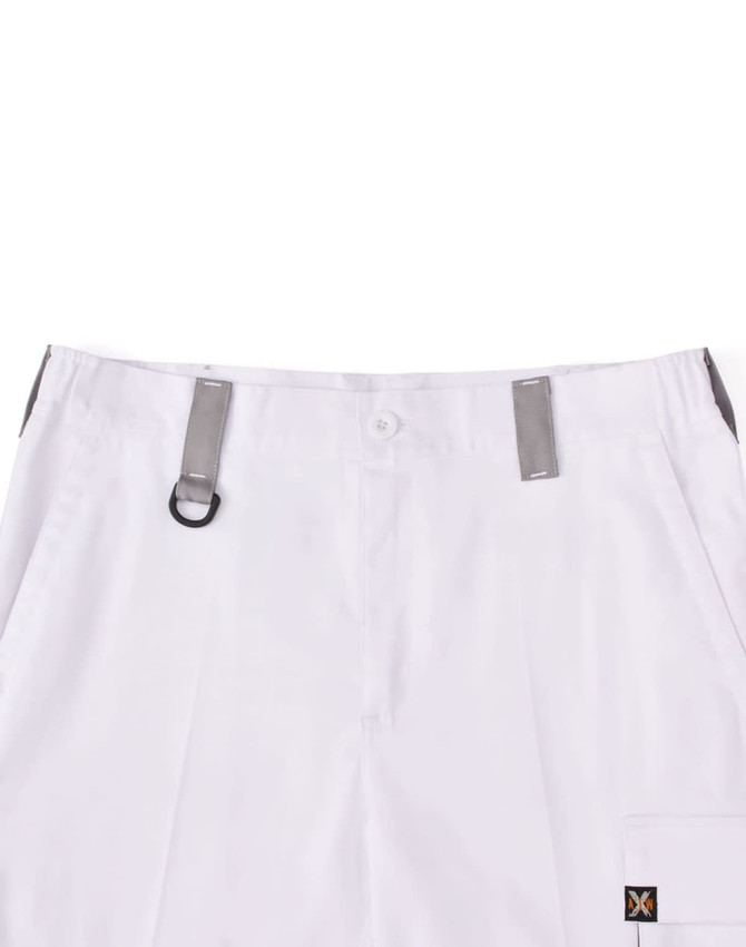 Unisex utility stretch cargo work shorts in white, featuring strap details and a logo.