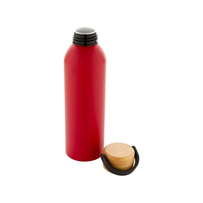 A drink bottle in vibrant red aluminium with a black screw-on lid and a wooden drink top.