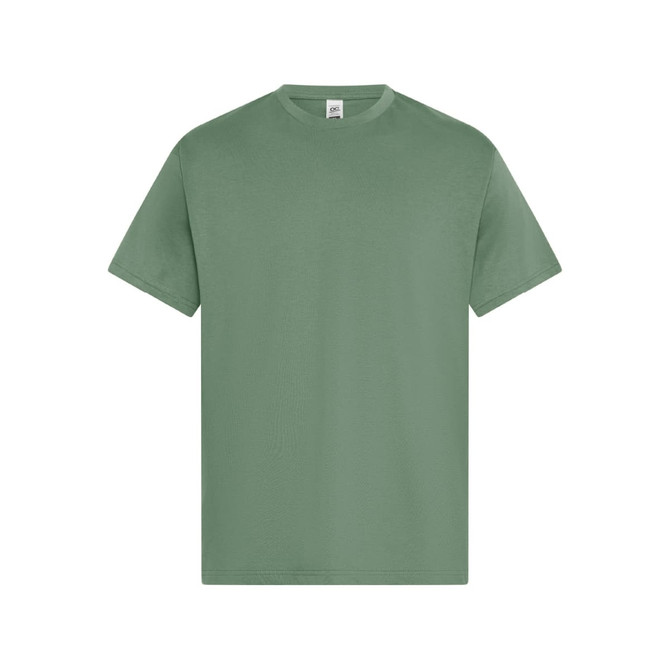 A green men's essential T-shirt features a classic crew neck and short sleeves, with a simple logo on the tag.