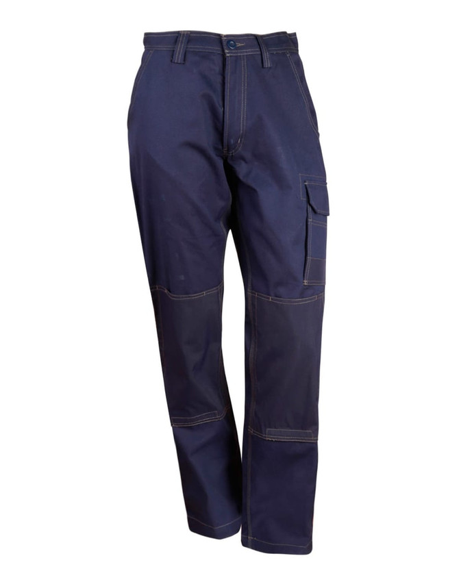 Lightweight semi-fitted work pants in navy blue with contrasting stitching and a side pocket. Features a logo.