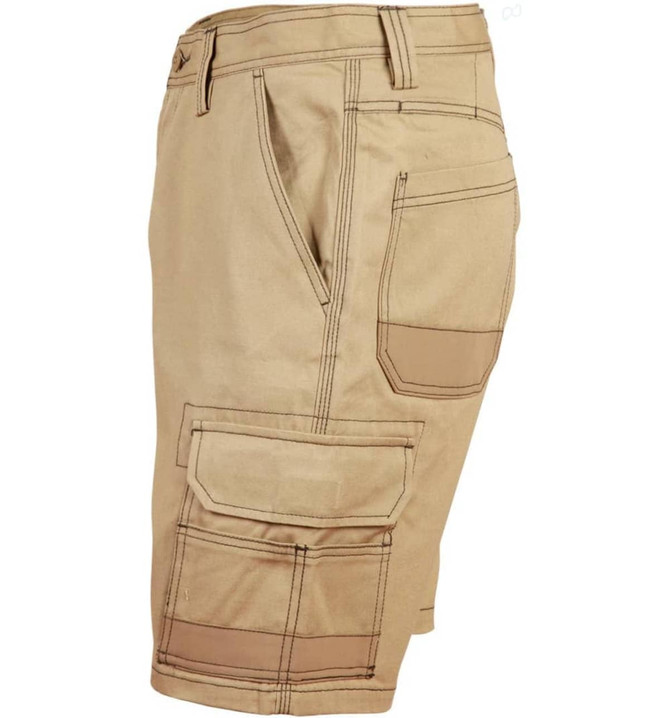 Light weight semi-fitted cargo shorts in khaki, featuring multiple pockets and a logo on the fabric.