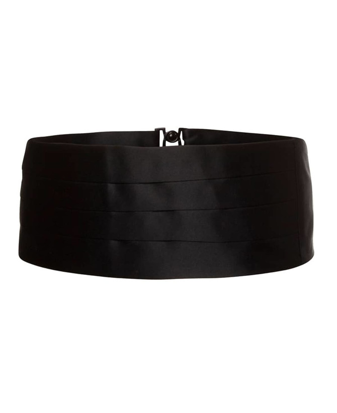 A black cummerbund with pleated design, featuring a fastening clip at the back. It has a smooth fabric texture.