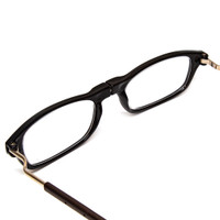 Close Up View of Snap Magnetic C1 Unisex Oval Designer Reading Glasses in Gloss Black Silver 52mm