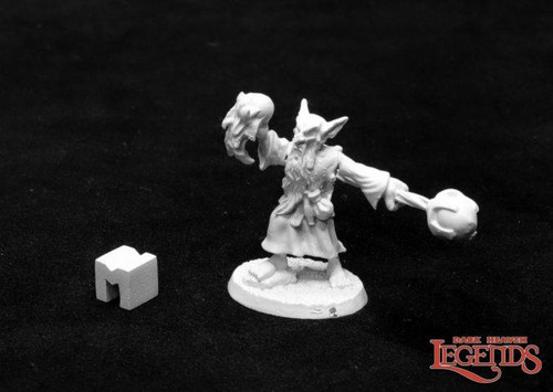 Reaper Miniatures Grixus, Goblin Wizard (03942) 