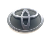 Gunmetal gray logo / matte black center 