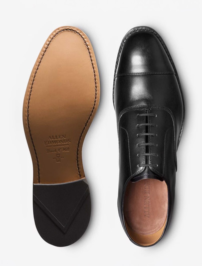 Mens Black Park Avenue Cap Toe Oxford Dress Shoe