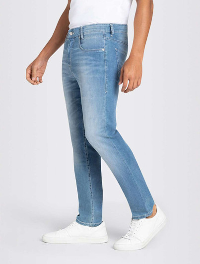 MAC Jeans Arne Pipe Model in Light Blue Color