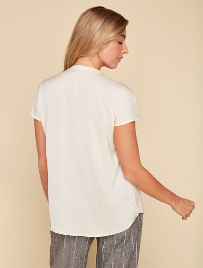 Womens White V-Neck Short Sleeve Top Renuar Womens White V-Neck Short Sleeve Top Renuar