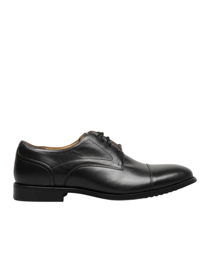 Florsheim Rucci Black Cap Toe Oxford Shoe, smooth leather upper, sleek profile.