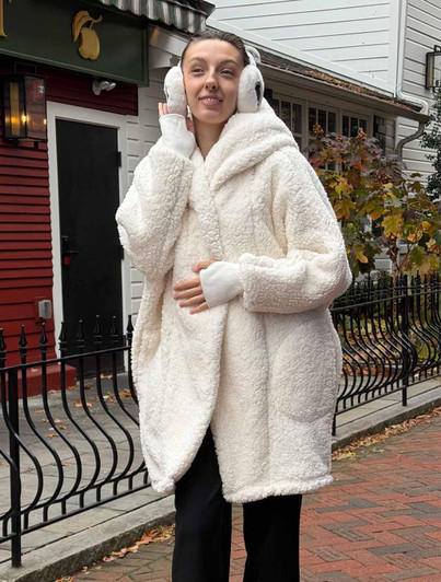 Penn State Fluffy Lounger | Jill Martin