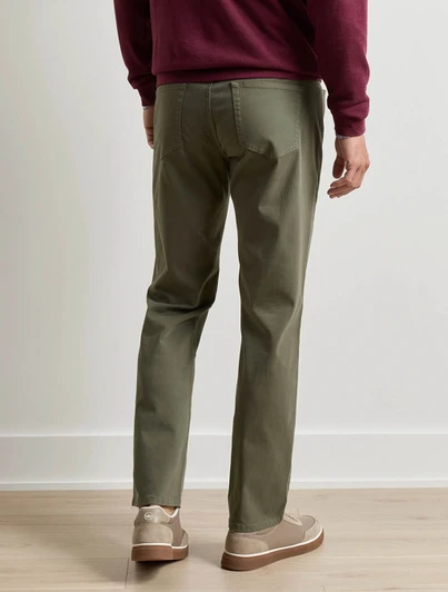 Peter Millar Signature Sateen Five Pocket Pant in green, soft and lightweight fabric, classic fit.