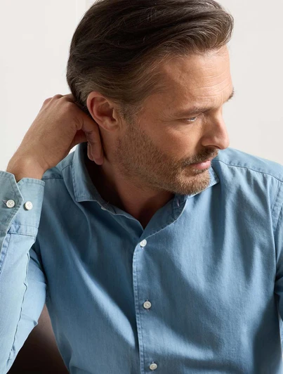 Peter Millar Elio Denim Cotton Sport Shirt, blue, lightweight, soft washed indigo, tailored fit.