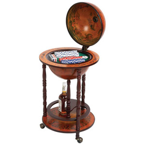 Globe with 208pc Poker Chips Set Globe with 208pc Poker Chips Set