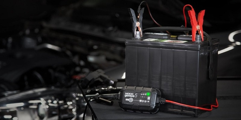 Kawasaki Mule / Teryx 6V/12V 5-Amp Smart Battery Charger by Noco