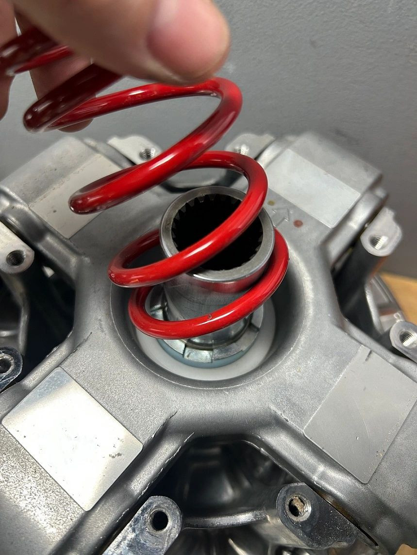 Kawasaki Ridge 1000 Primary Spring w/Butter Shift Washer by