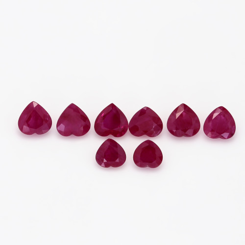 Ruby Heart Faceted  4 mm to 6 mm 394 Pieces  164.04 Carats GSCRUB0018