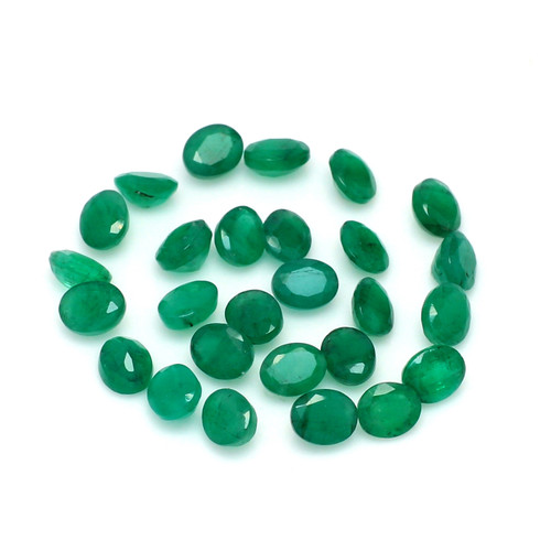 Emerald Faceted Oval 5X4 mm 27 Pieces 11.25 Carats GSCEM0113