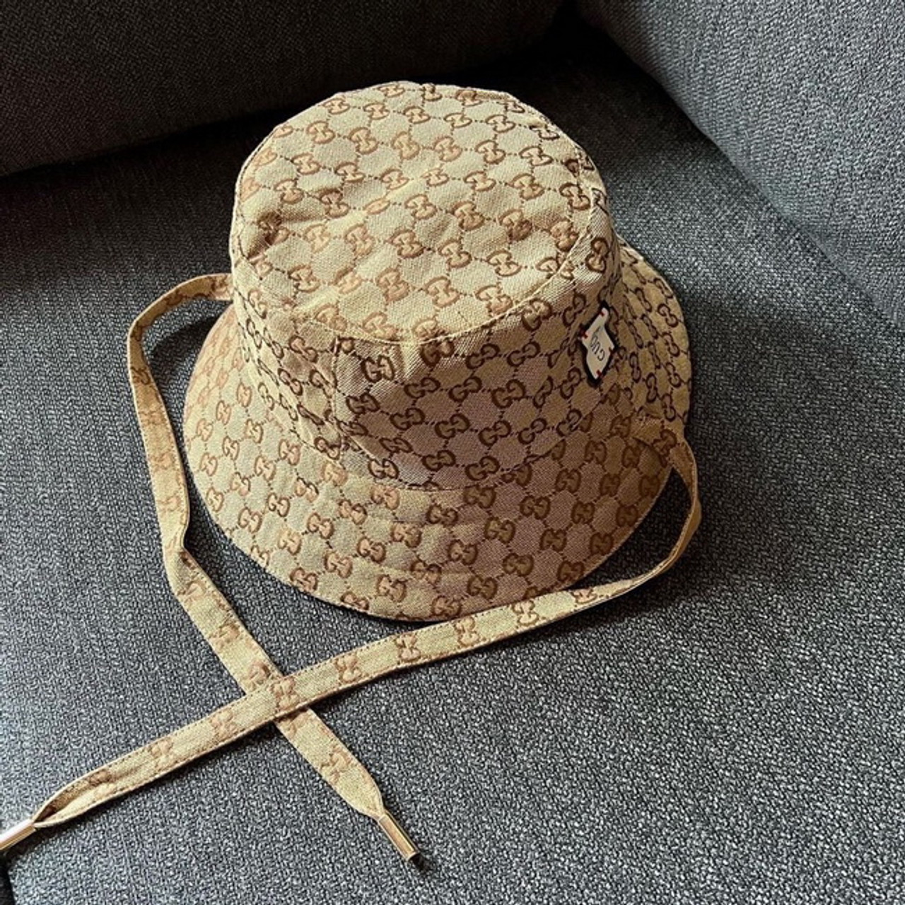 Gucci Reversible Hat in GG Canvas and Nylon Beige Bucket