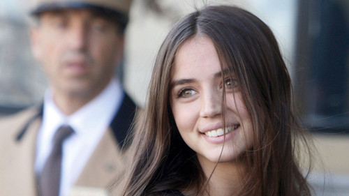ana-de-armas-cute-smile-4k-2e-3840x2160 Poster Canvas Movie Film Print A0 A1 A2