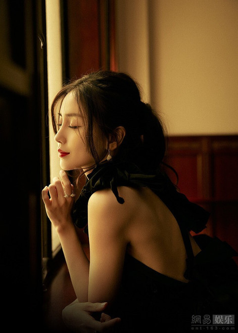 433243060_1157165875275203_8625511887069440012_n Poster Canvas Movie Film Print