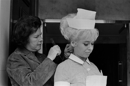 0_Barbara-Windsor-Carry-On-Doctor Poster Canvas Movie Film Print A0 A1 A2 A3 A4